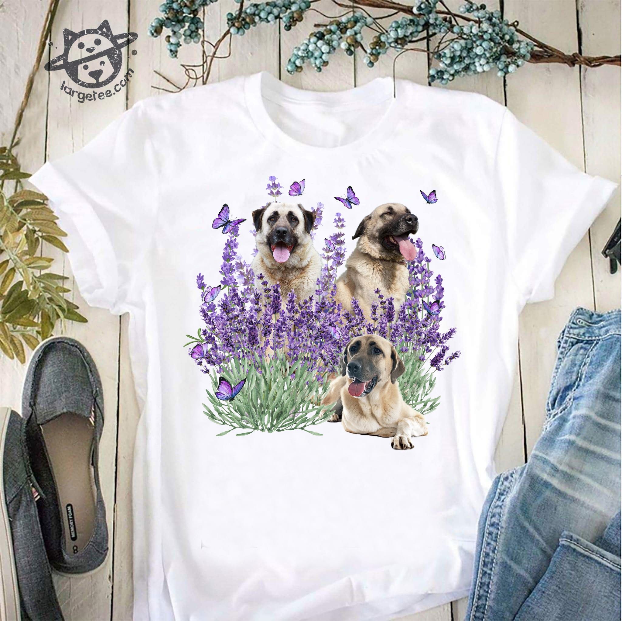 Anatolian shepherd dog and butterflies � Dog lover